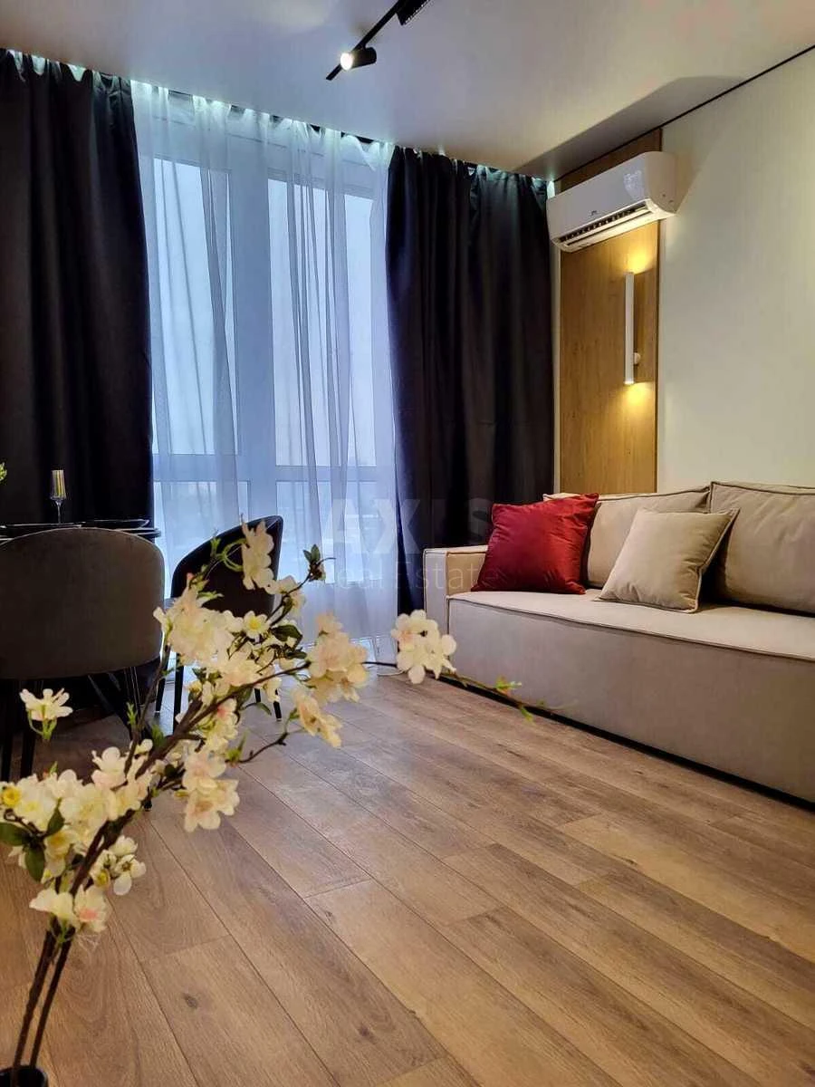 1k apartment vul. Prychal'na 10712973