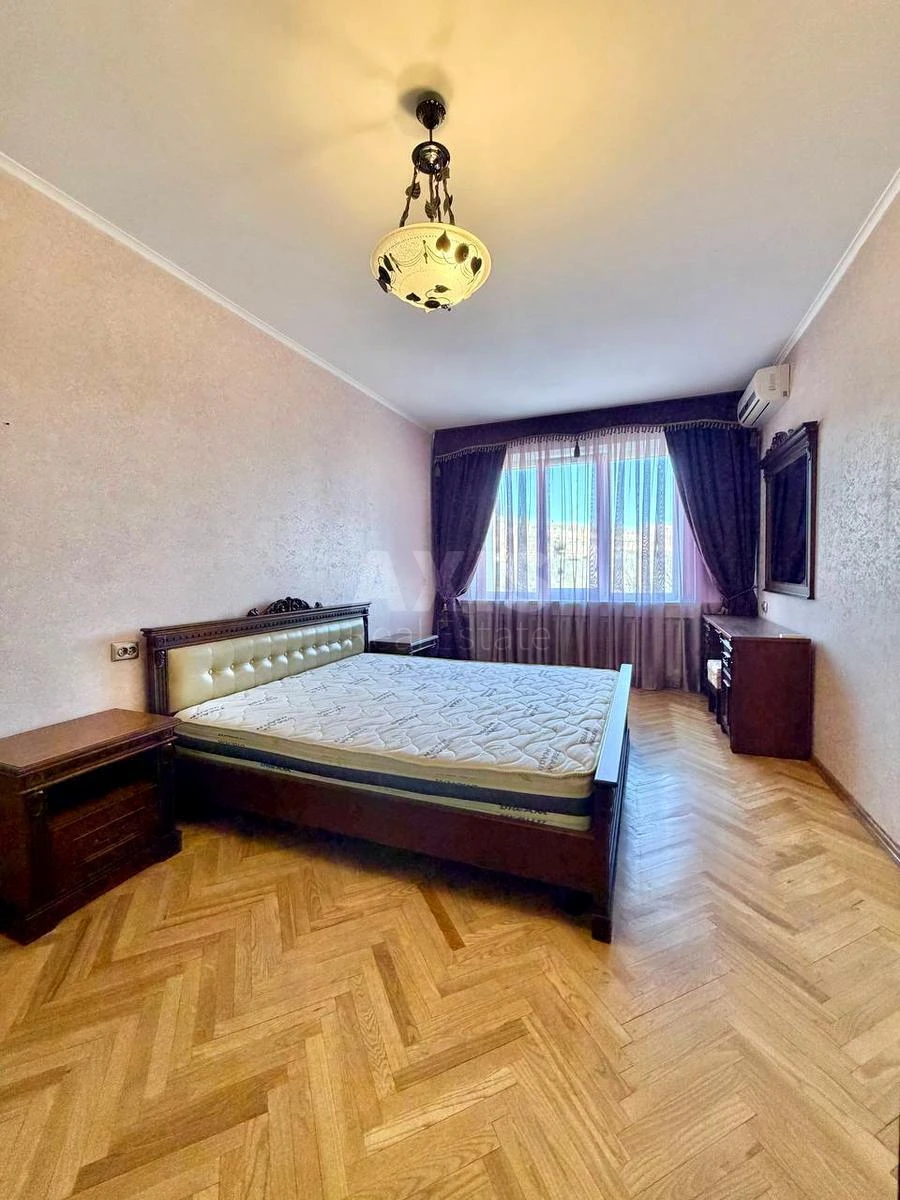 3к квартира ул. Старонаводницкая 46663712