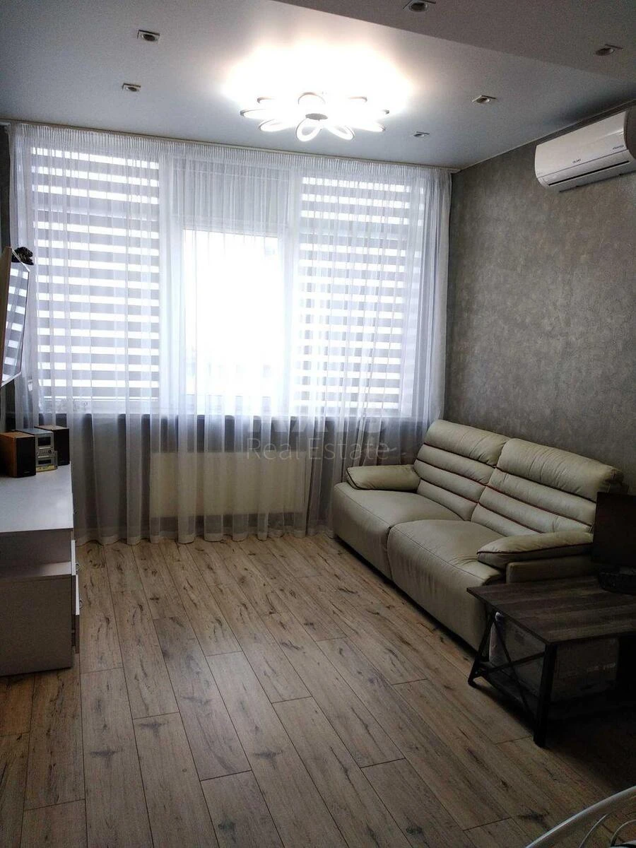 1k apartment pr-t Obolons'kyj 54641829