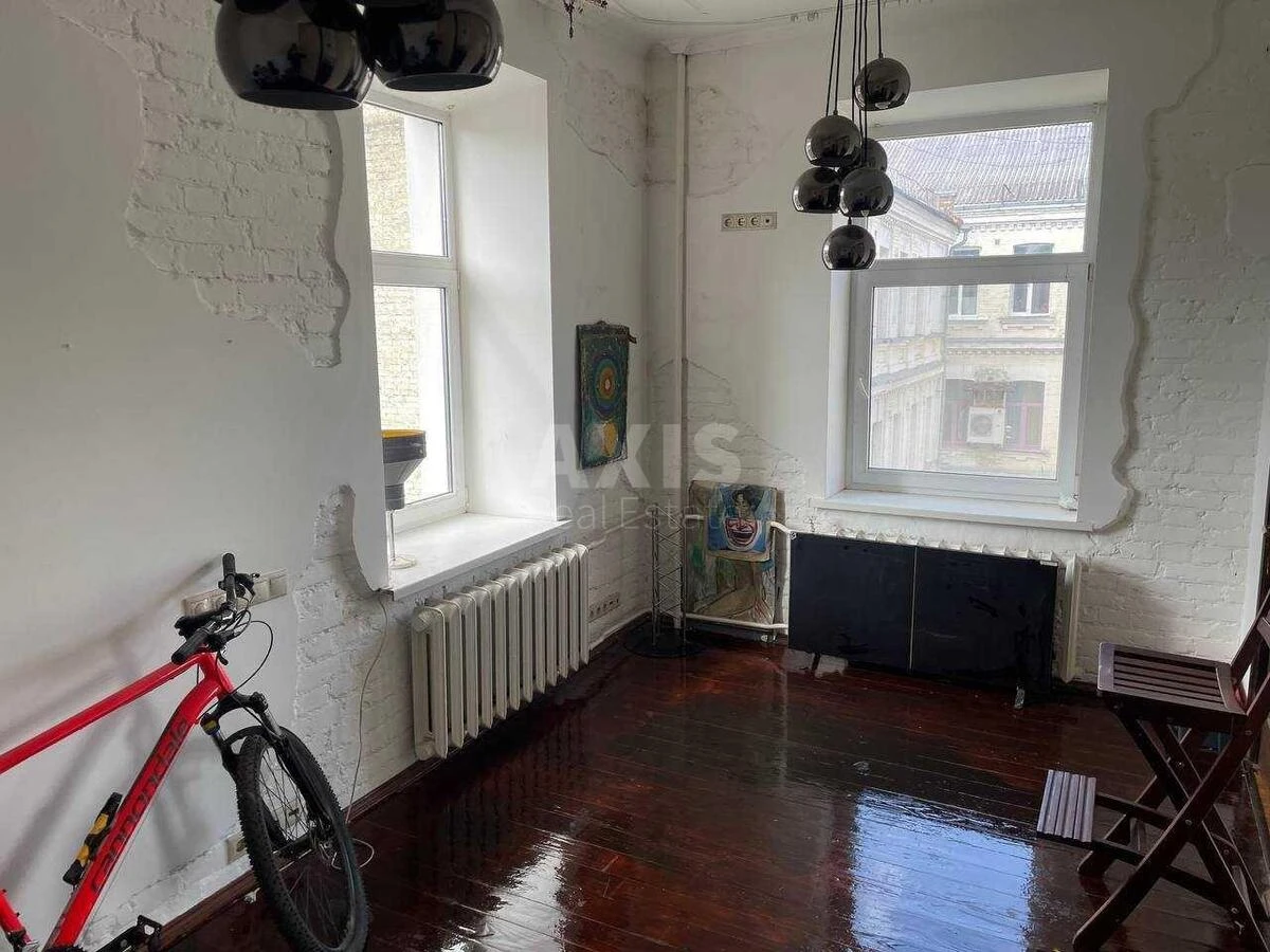 2k apartment vul. Jaroslavs'ka 106847313