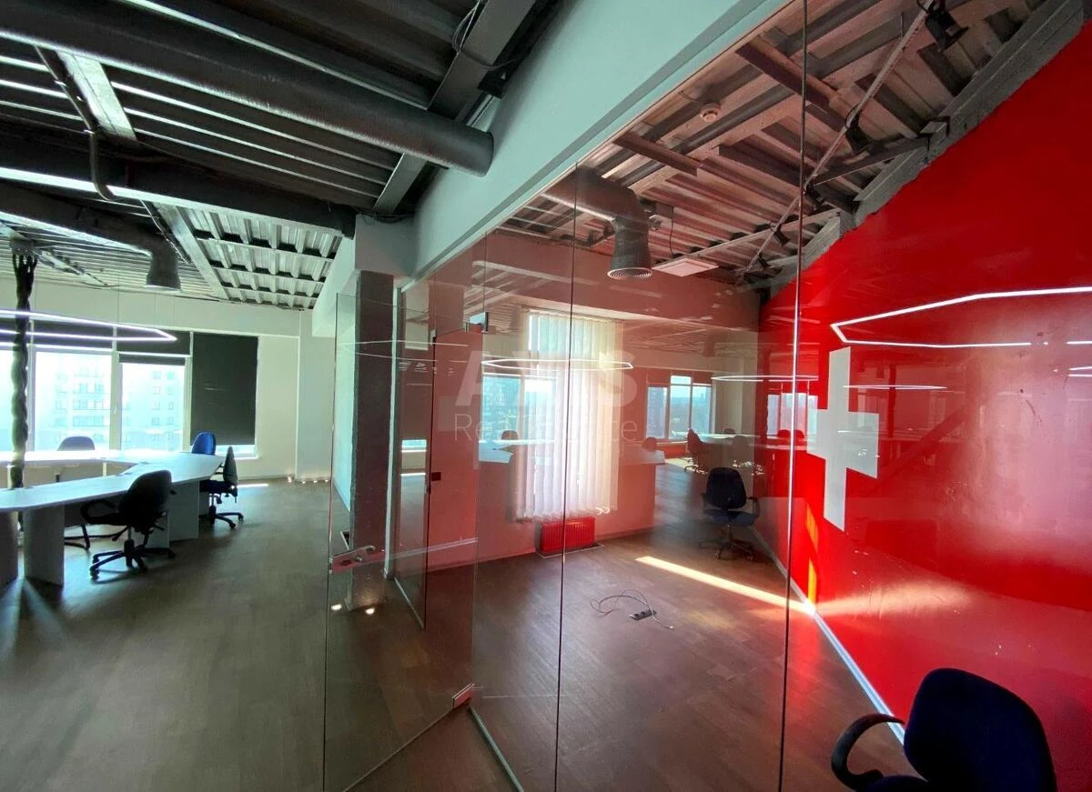 Office vul. Degtjarivs'ka 27Т, 777m26687611