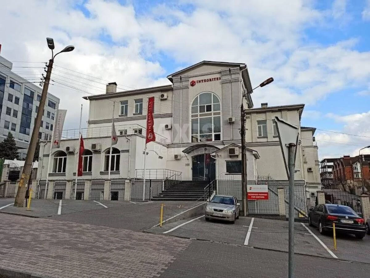 Office prov. Panfilovciv 1, 1500m26700310