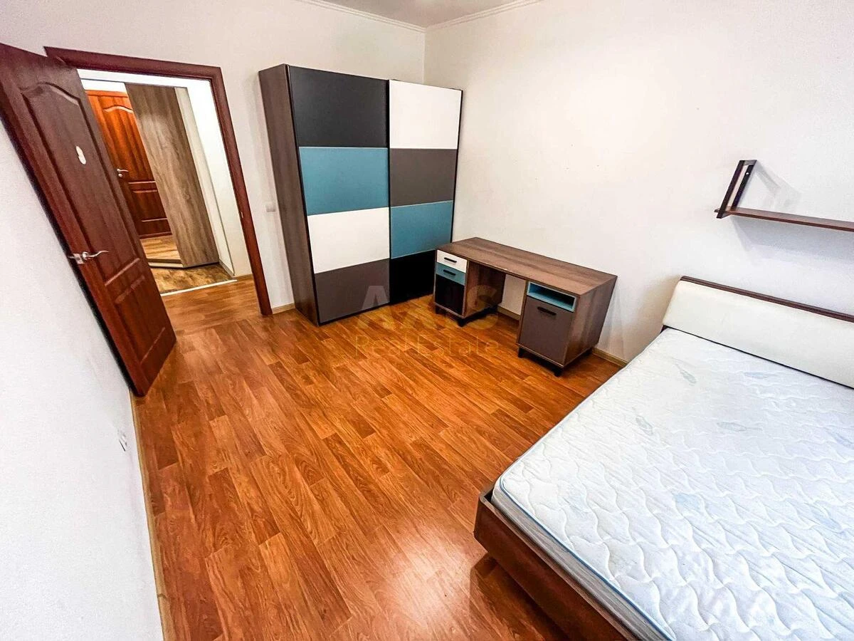 2k apartment vul. Rusovoi' Sofii' 5Б684257