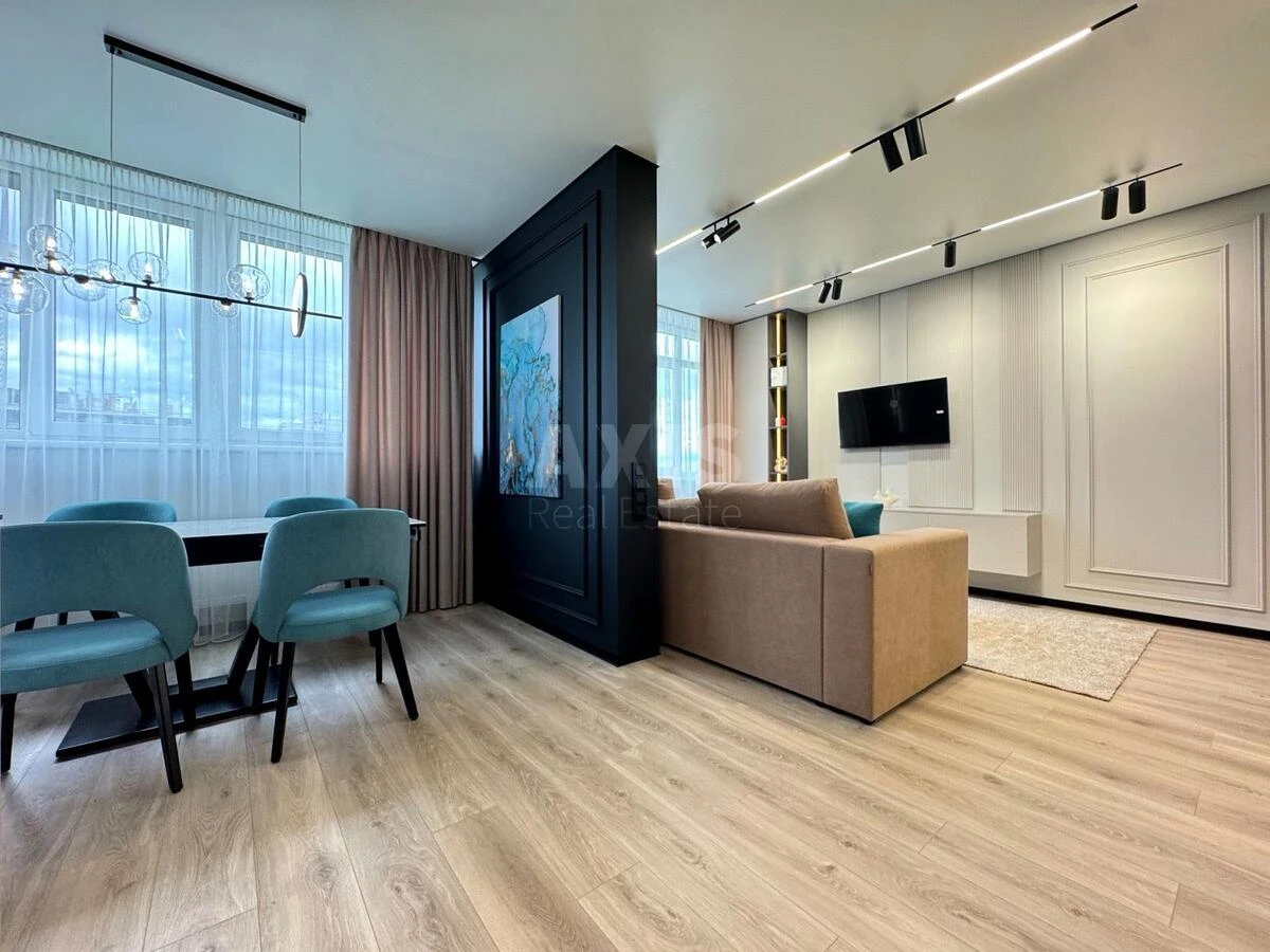 3k apartment vul. L'vivs'ka 15681706
