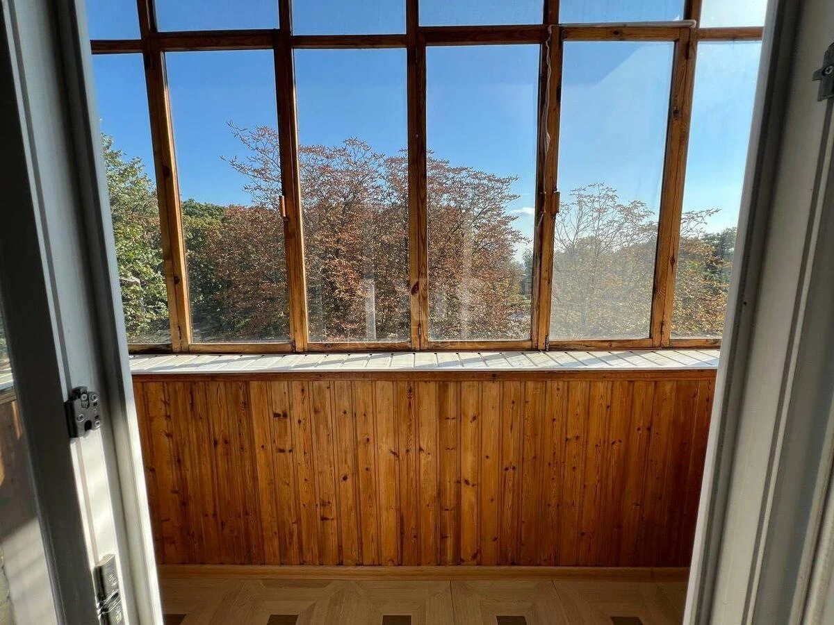 1k apartment prov. Lavrs'kyj 4712509
