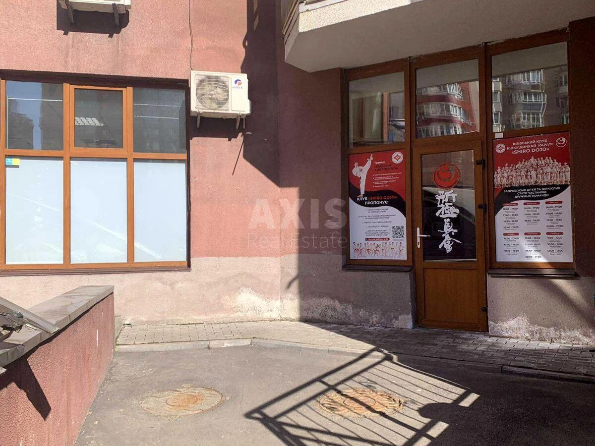 Объект торговли ул. Степана Рудницкого 3/7, 102м2713060
