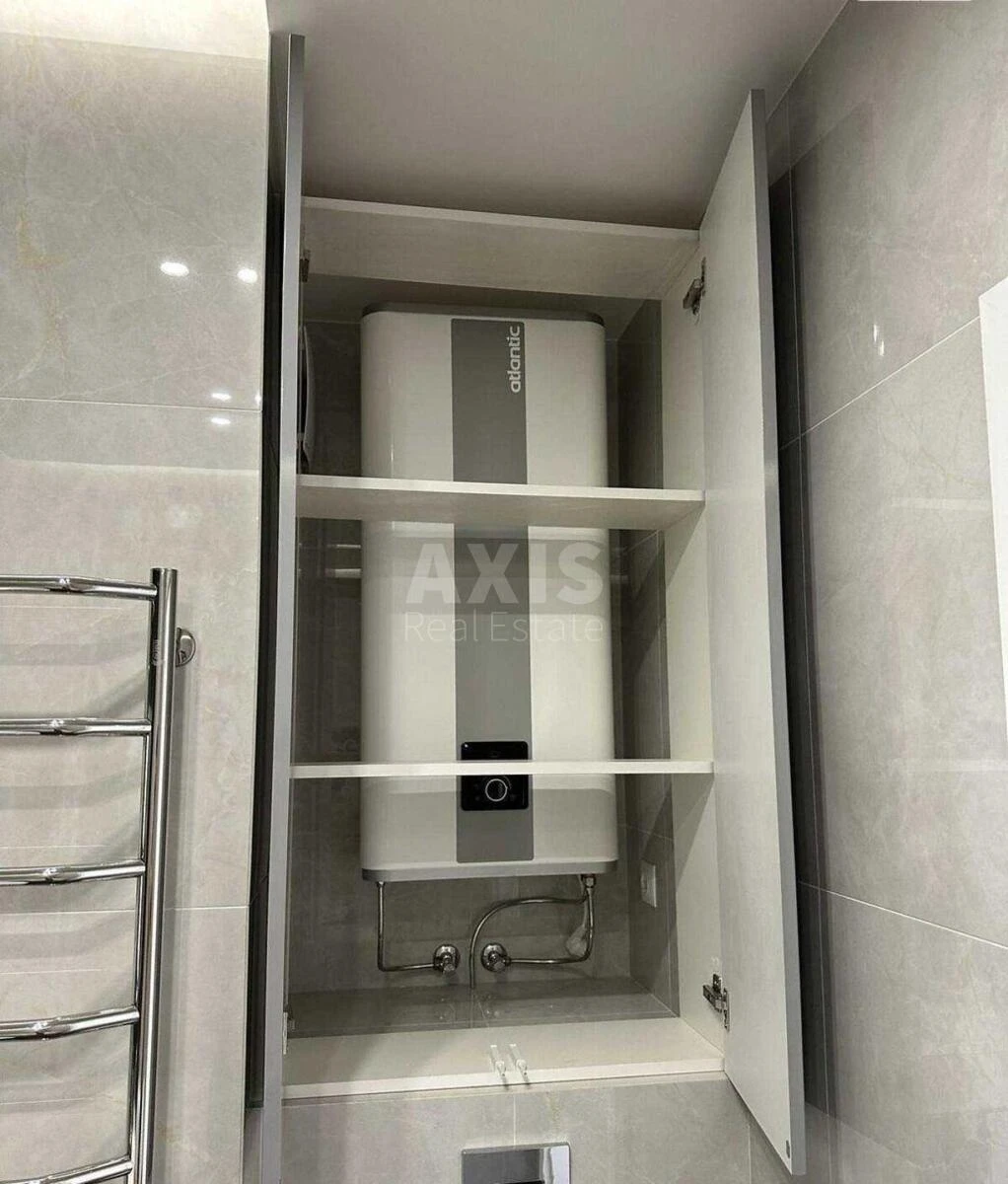 4k apartment nab. Dniprovs'ka 18628698