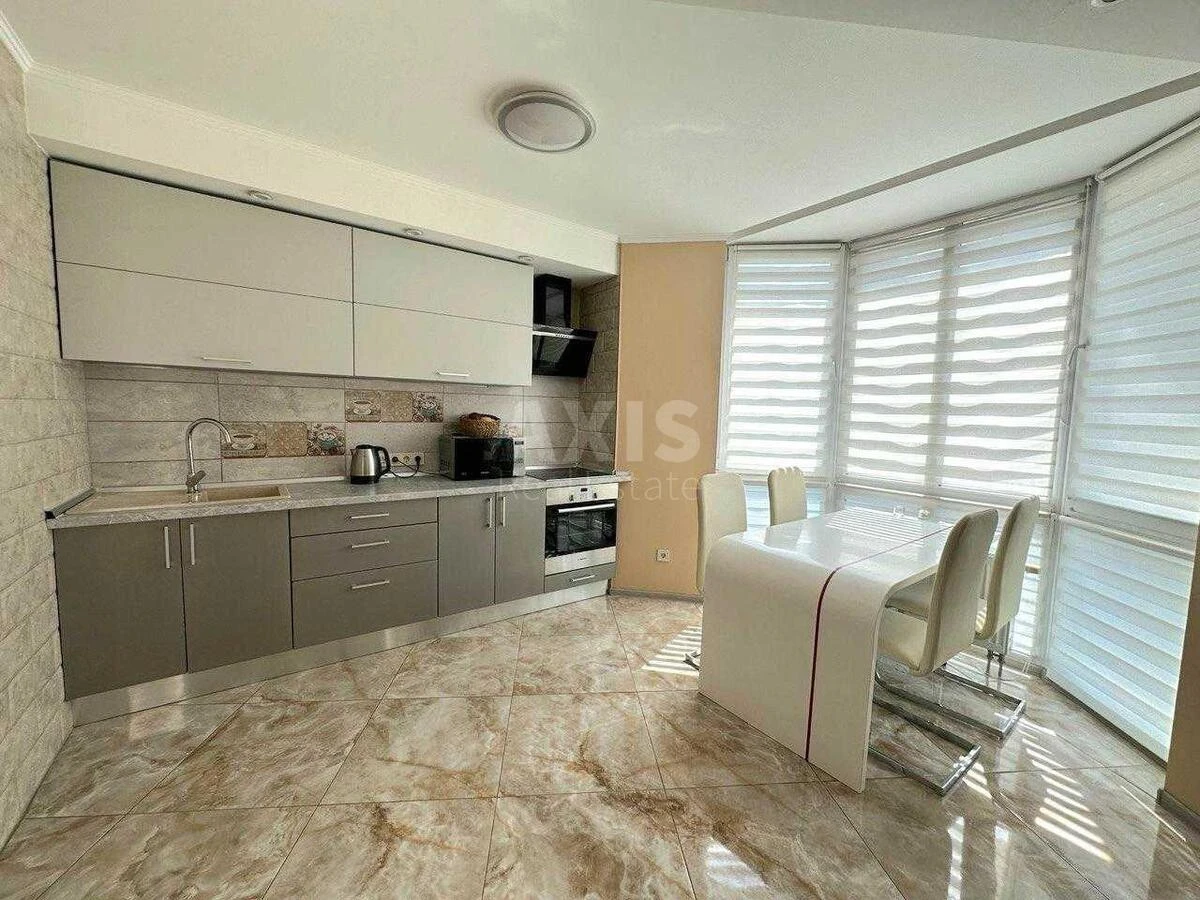 1k apartment vul. Kopernyka 370007