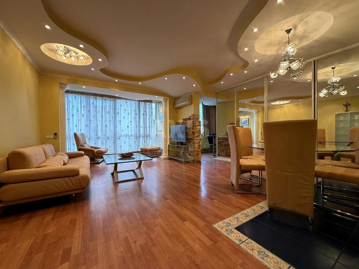 4k apartment vul. Zhmachenka Generala 2669050