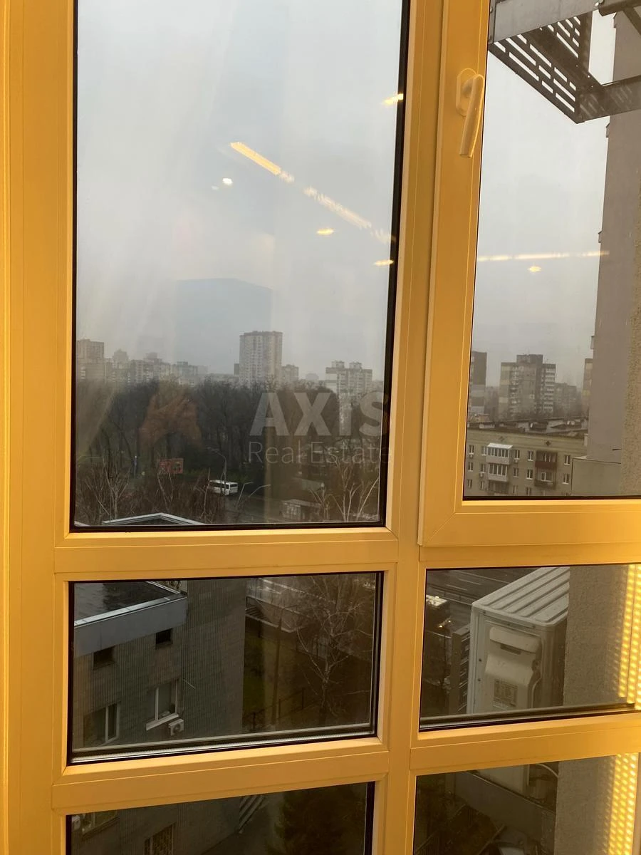 2k apartment pr-t Berestejskij 109631942