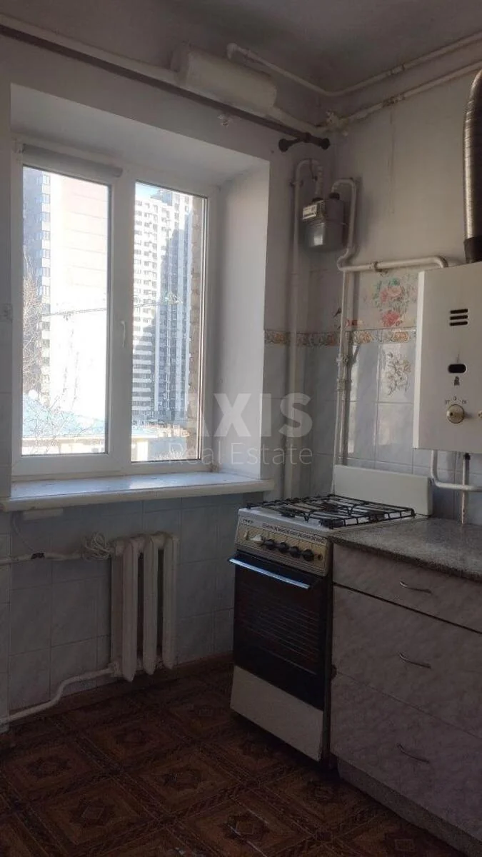 2k apartment vul. Smiljans'ka 1