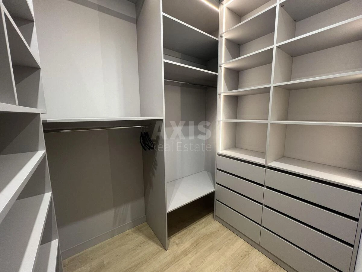 1k apartment pr-t Berestejskij 11Б641967