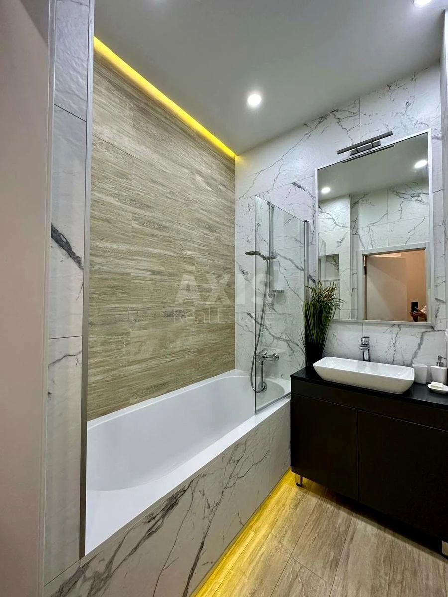 1k apartment bul. Lesi Ukrai'nky 7Б638698