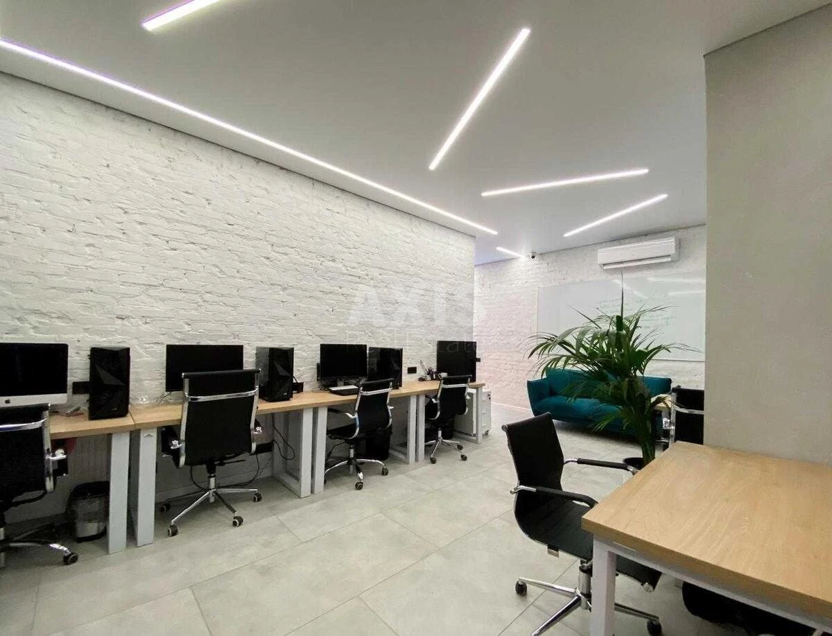 Office vul. Andriya Verkhohlyada 19А, 82m264082