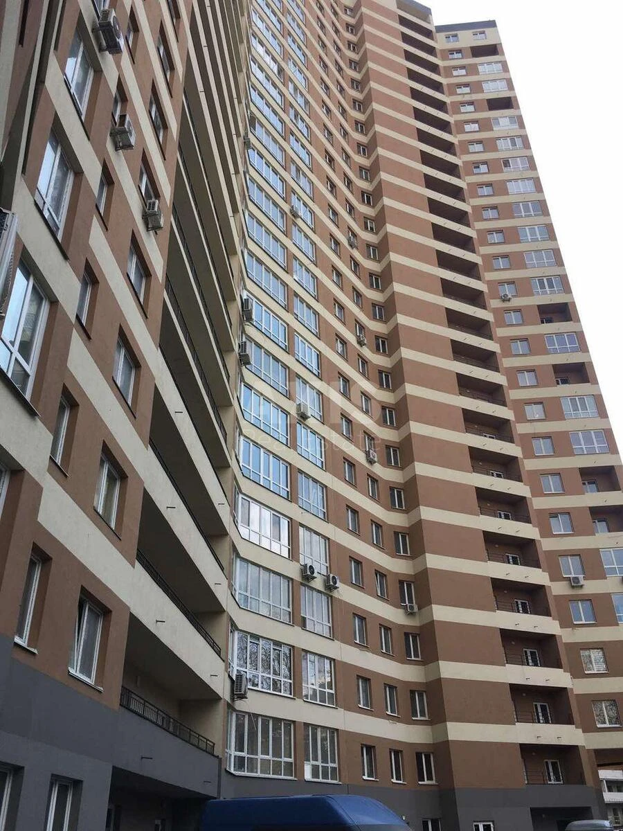 3k apartment vul. Novopol'ova 2600090