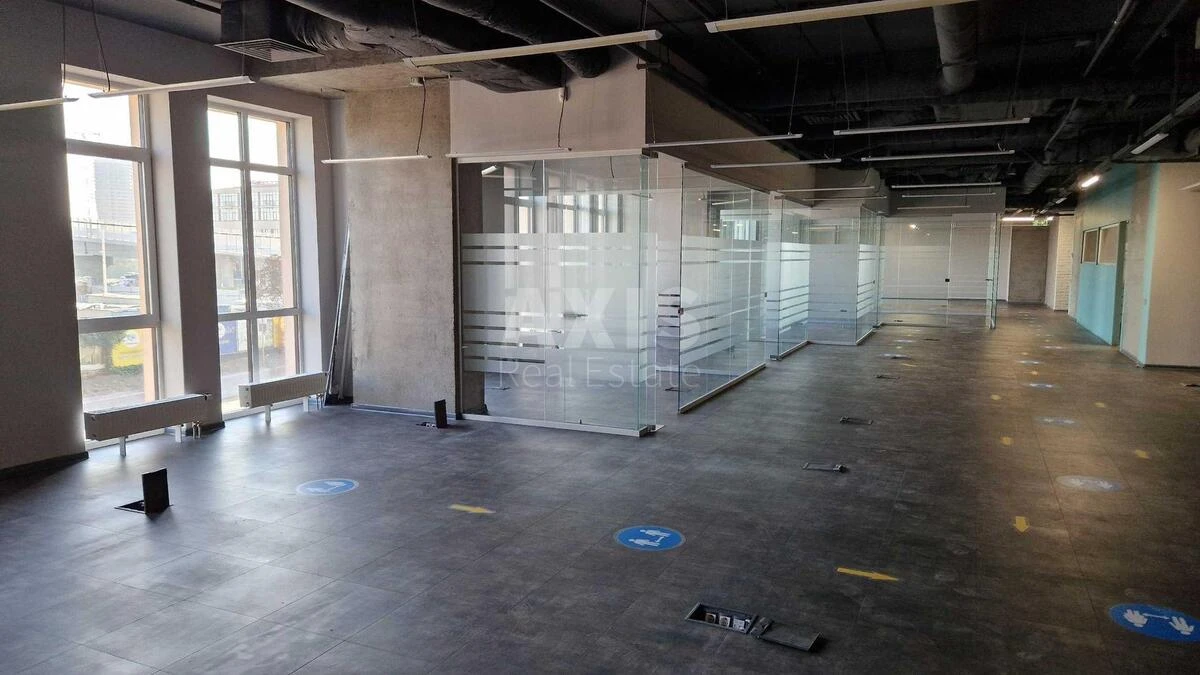 Office vul. Jaroslavs'ka 58, 818m2704672