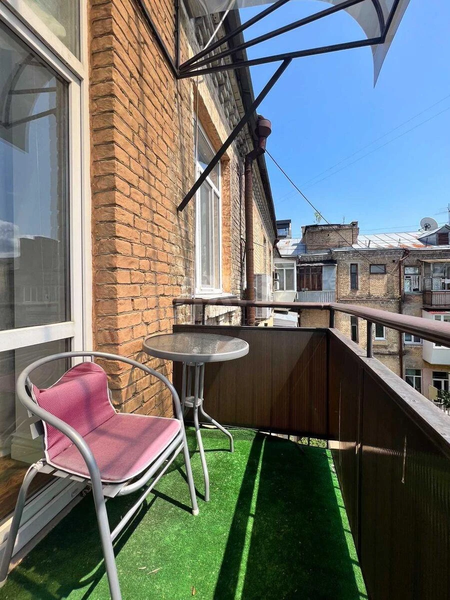 2k apartment vul. Tarasivs'ka 167139216
