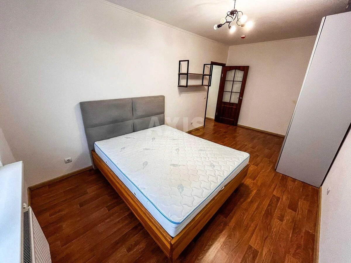 2к квартира ул. Русовой Софии 5Б684254