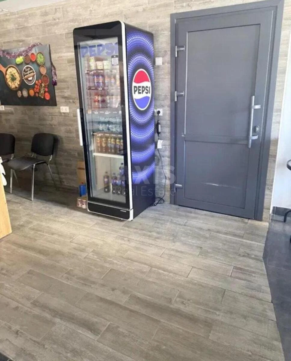 Объект торговли ул. Заболотного Академика 15, 61м2651761