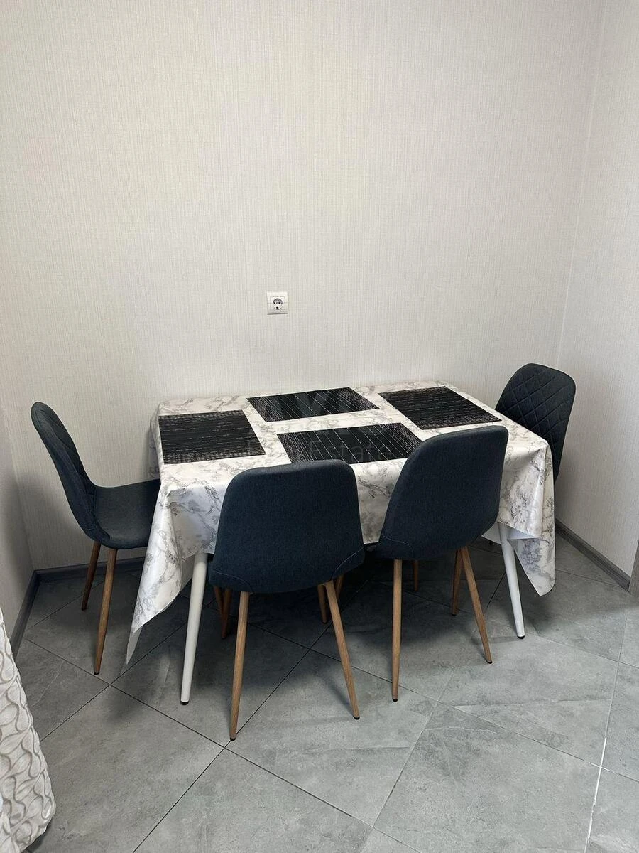 2к квартира ул. Ревуцкого 13683450