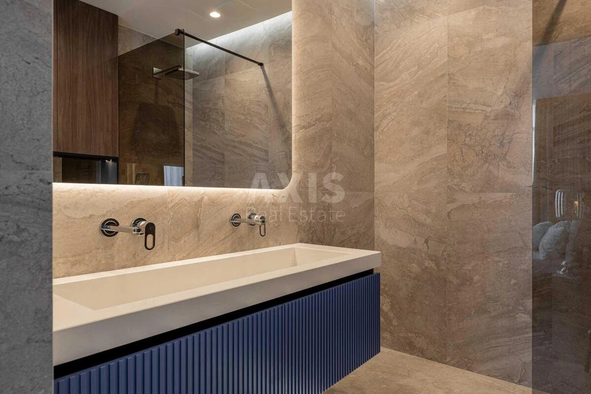 4k apartment vul. Dragomyrova Myhajla 184775110