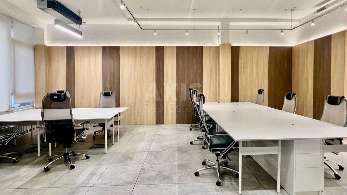 Office vul. Sichovyh Stril'civ 52А, 250m2650137