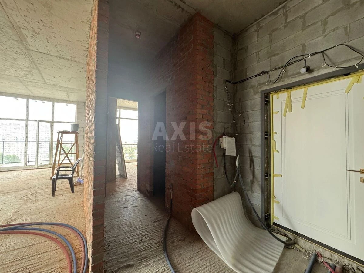 4k apartment vul. Saljutna 2Б592932