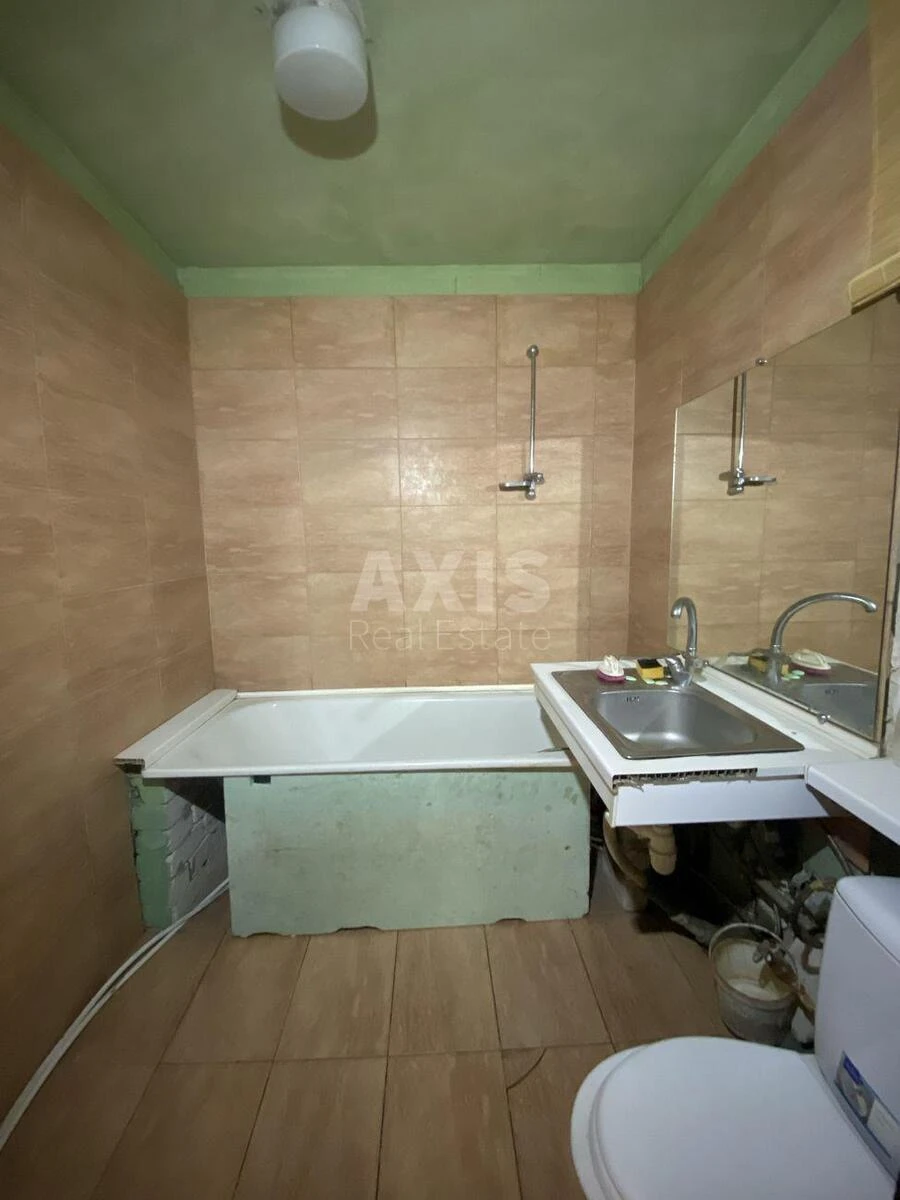 Объект торговли ул. Захаровская 10, 49м2634795