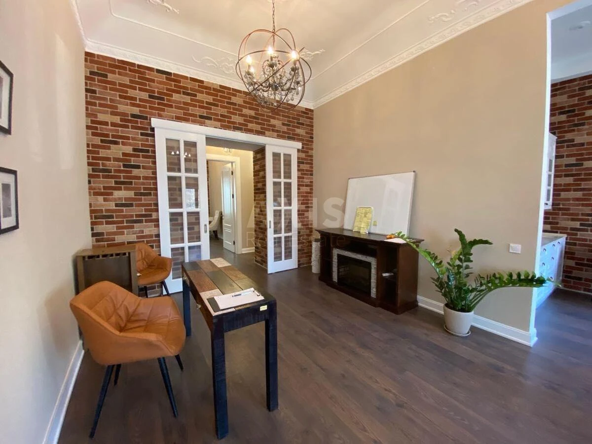 Office vul. Antonovycha 48, 80m2714571