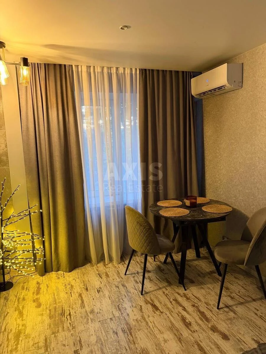 1k apartment vul. Post-Volyns'ka 2/103701245