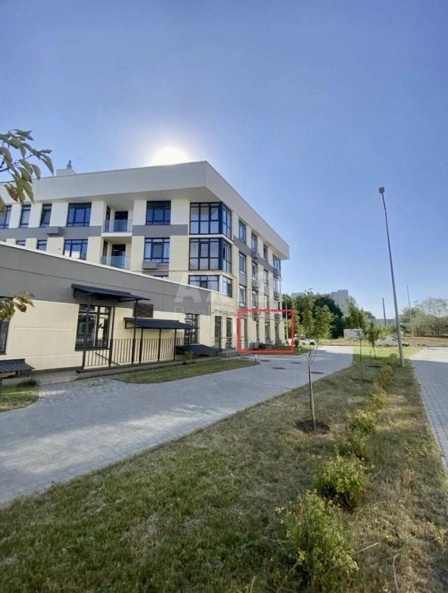 Trade object vul. Bogatyrs'ka 32, 145m260114