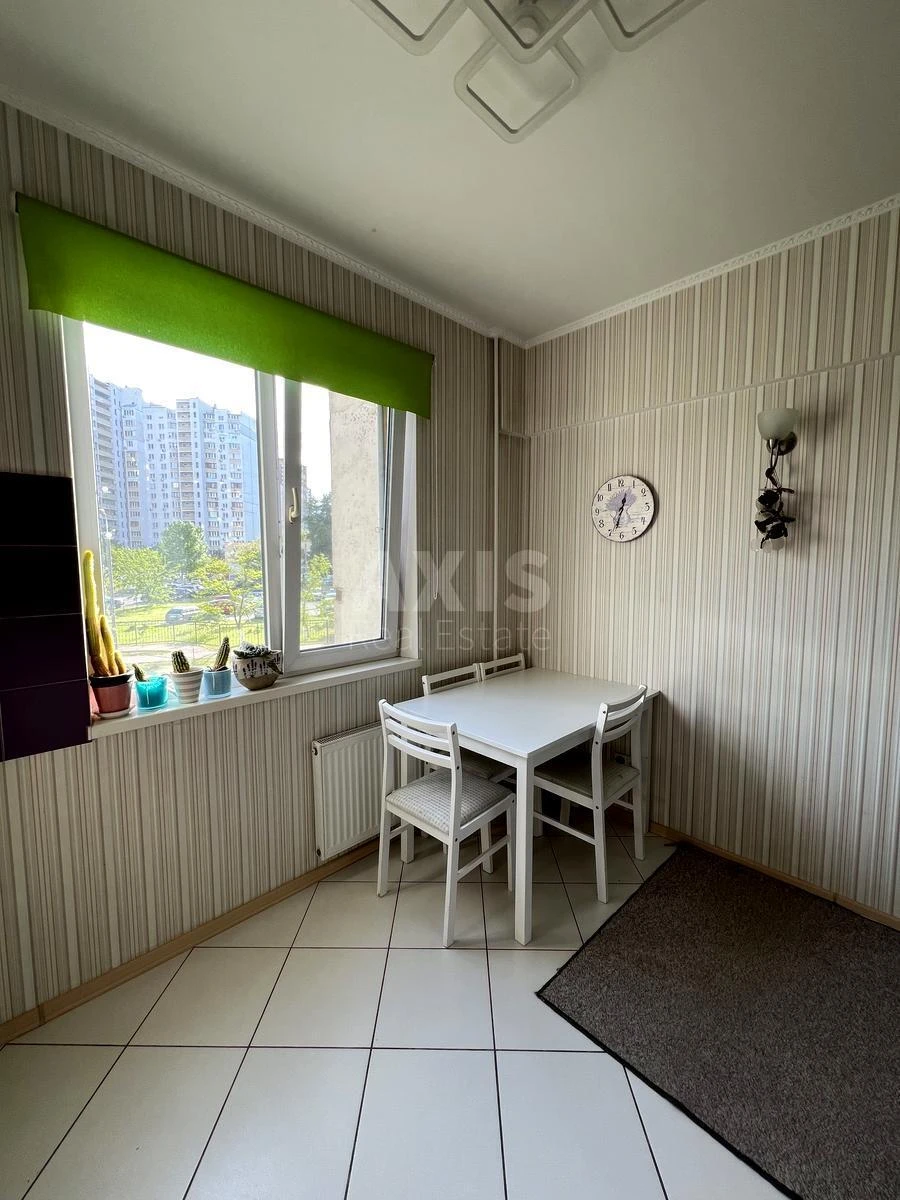 2k apartment vul. Ahmatovoi' Anny 16В689947
