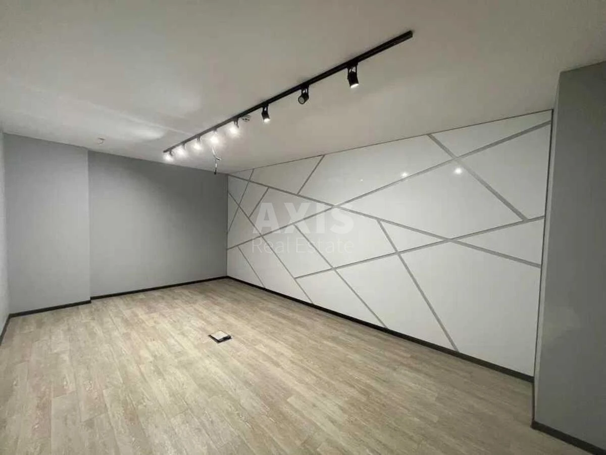 Office vul. Vozdvyzhens'ka 58, 257m2660934