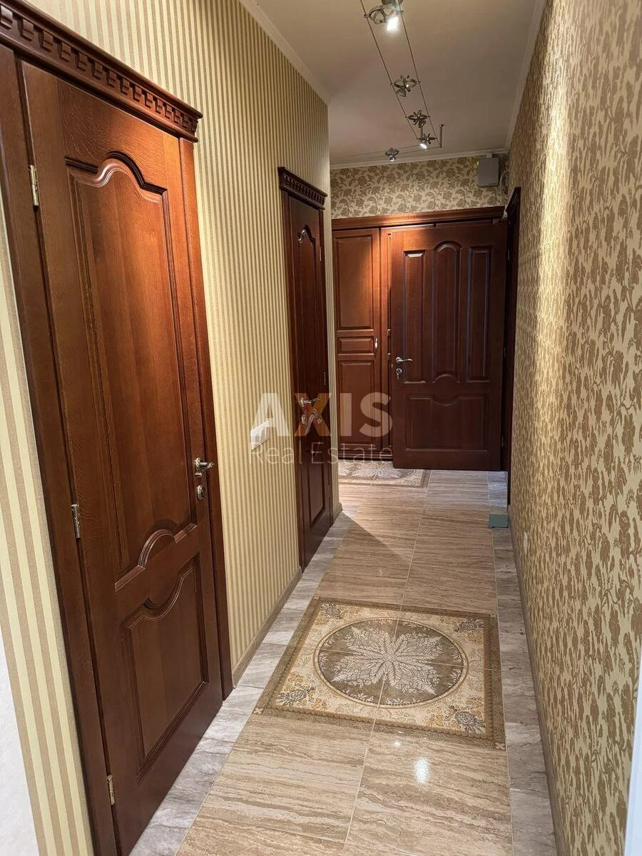 1k apartment vul. Lypkivs'kogo Vasylja Mytropolyta 37В5534512