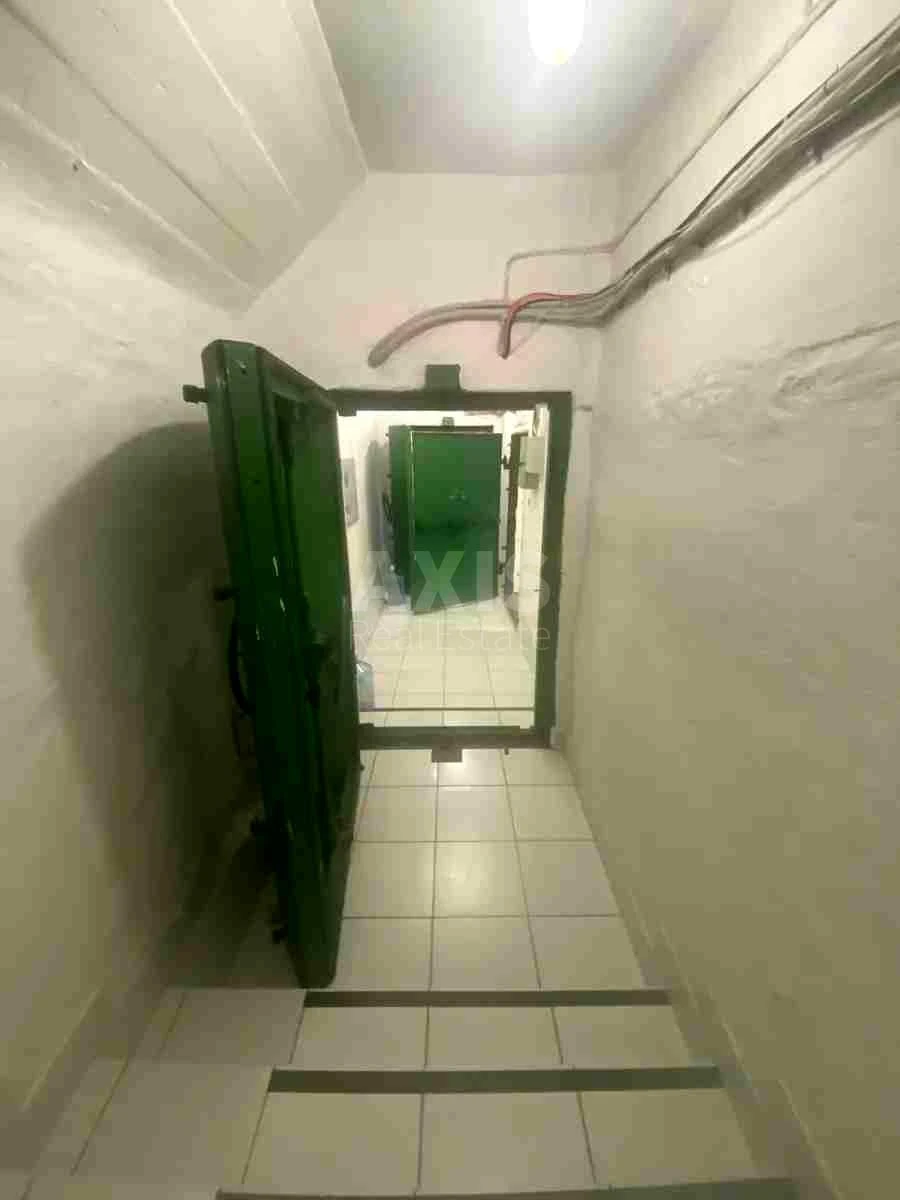 Office vul. Nyzhnij Val 51, 739m2677969