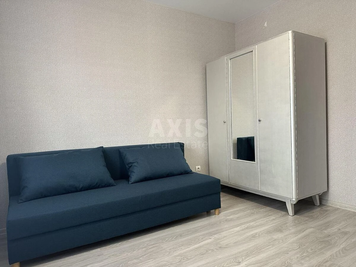 2k apartment vul. Revuc'kogo 13683451