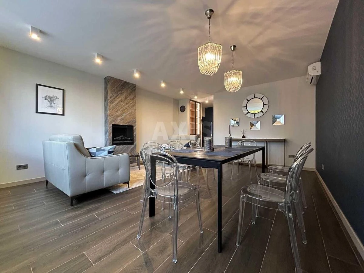4k apartment vul. Antonovycha 74710770
