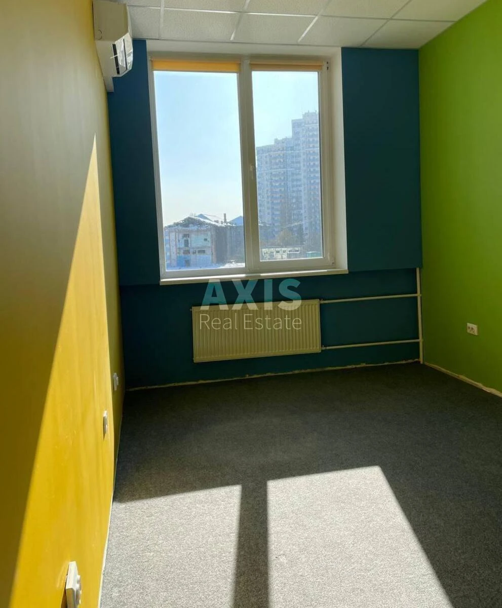 Office vul. Rostyslavska 11, 812m2515022