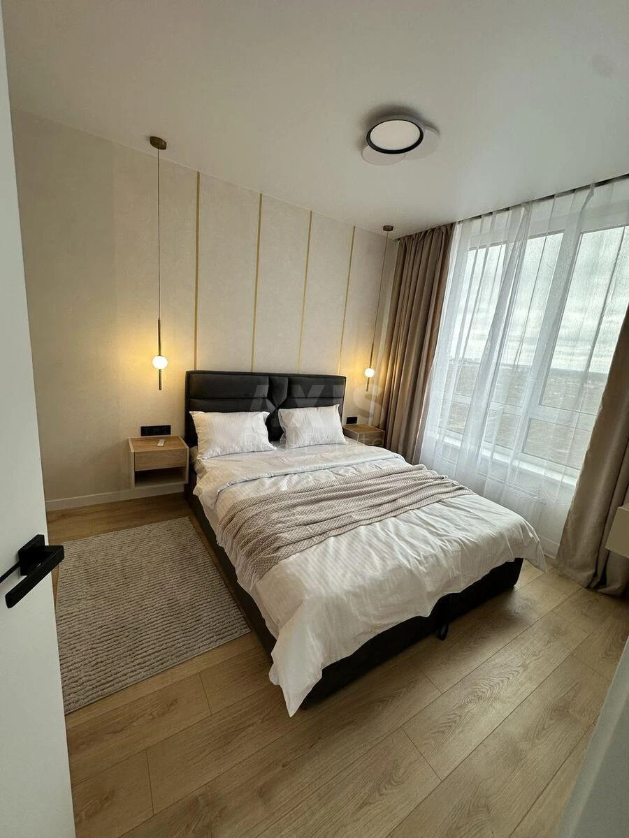 1k apartment vul. Oleksandra Olesja 10671056