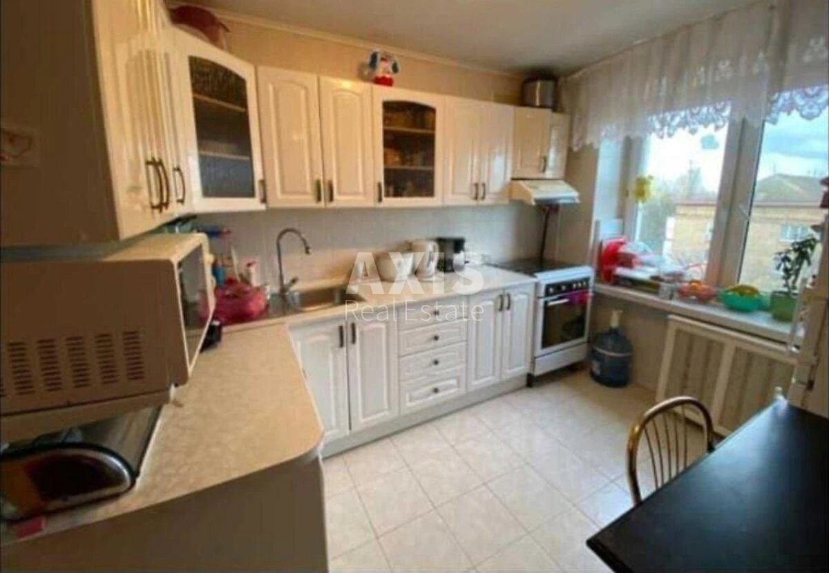 4k apartment vul. Saljutna 4А56939