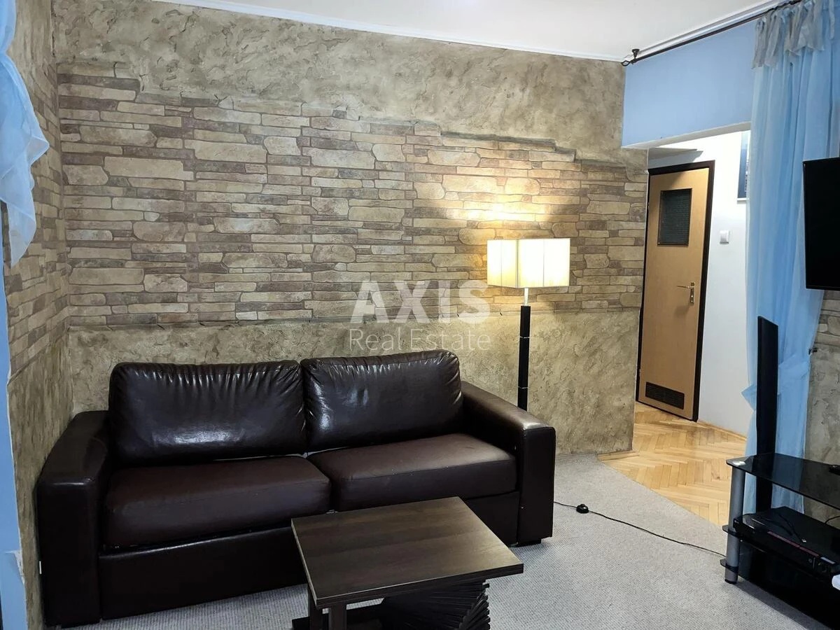 2k apartment vul. Puljuja Ivana 1А641496