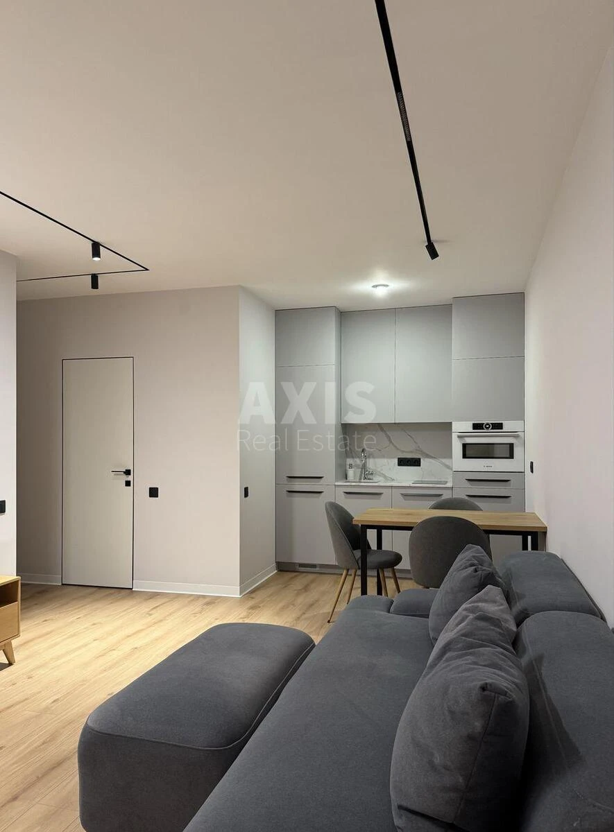 1k apartment nab. Dniprovs'ka 18А673060