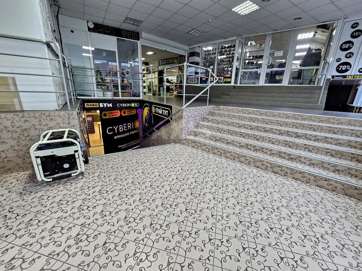 Объект торговли ул. Малышко Андрея 5В, 280м2600910