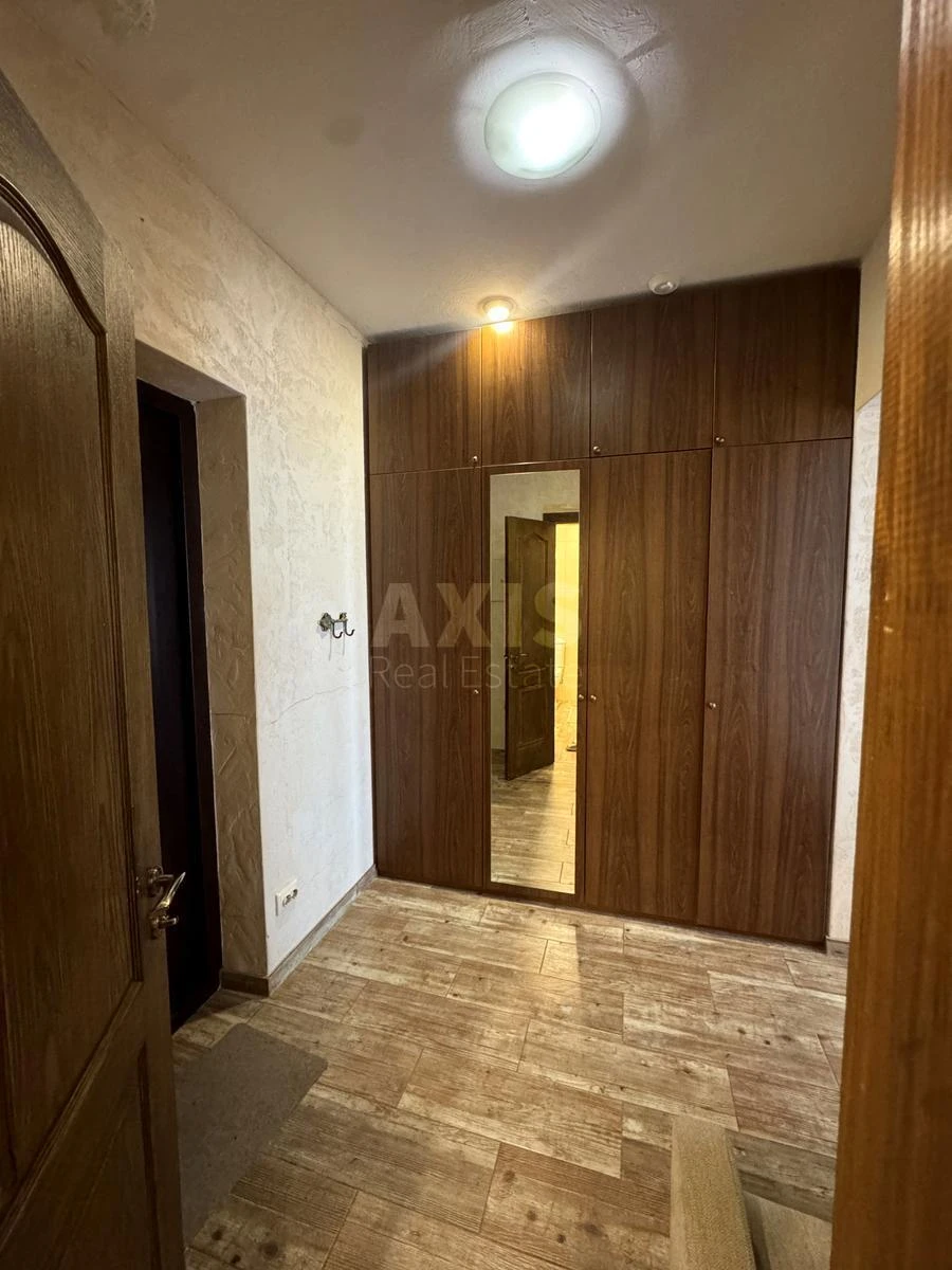 1k apartment vul. Zarichna 1Б689816