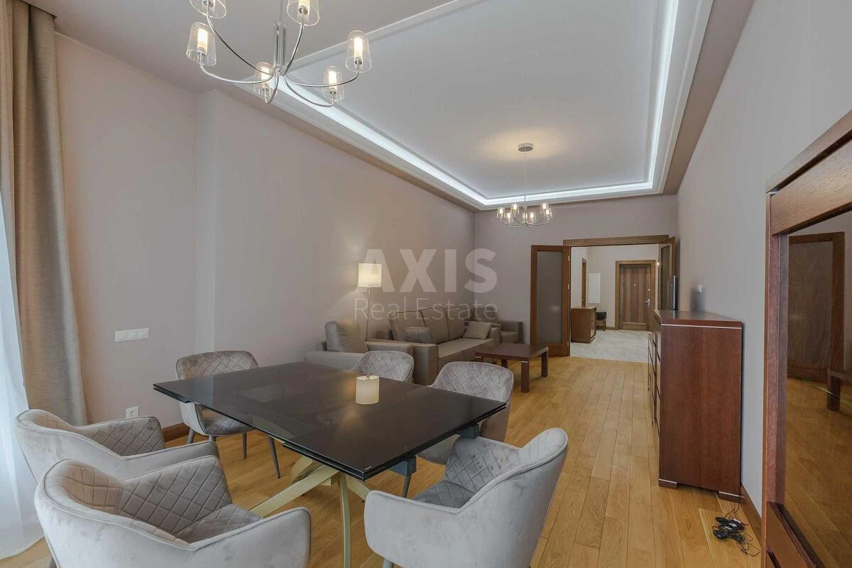 3k apartment uzv. Klovs'kyj 7А710052