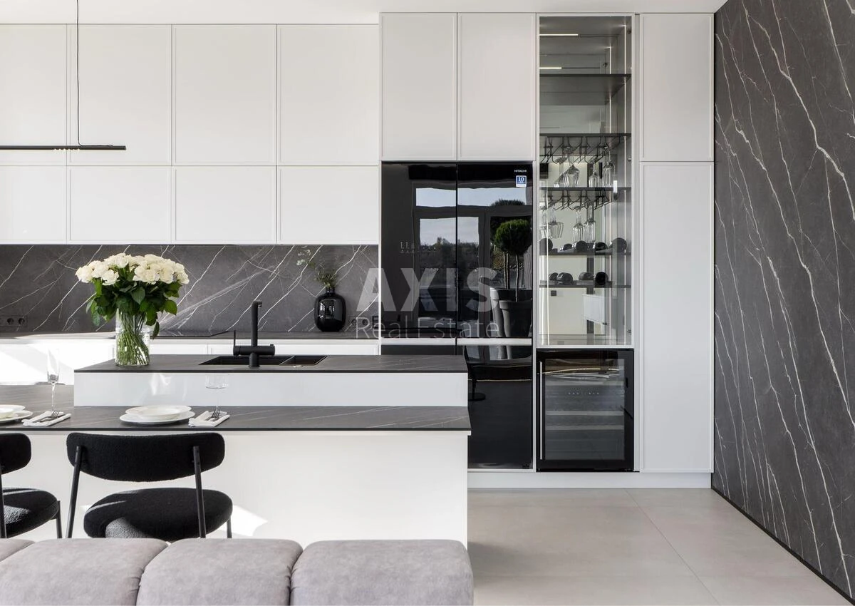 3k apartment vul. Radchenka Petra 27656854