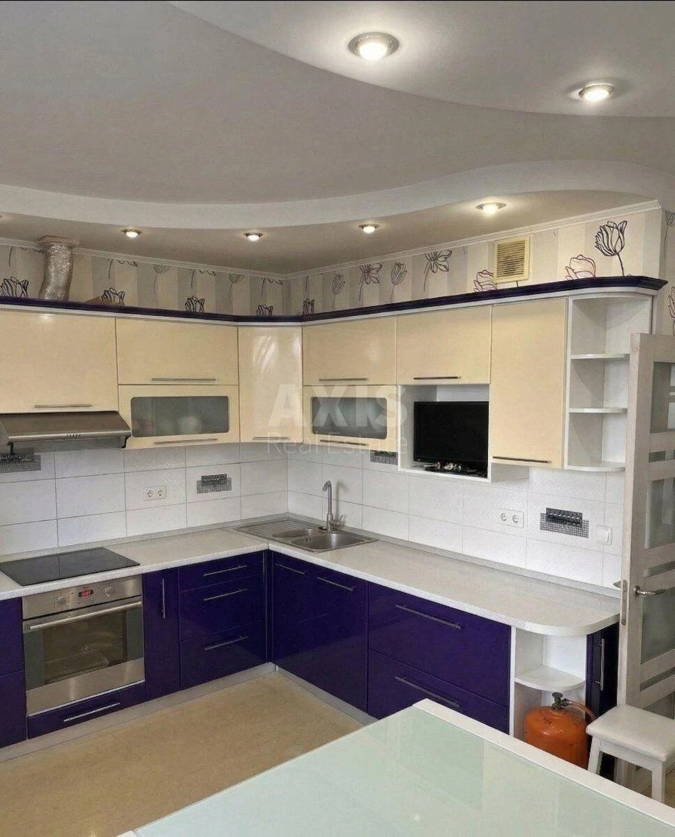 3k apartment vul. Oleny Pchilky 267759