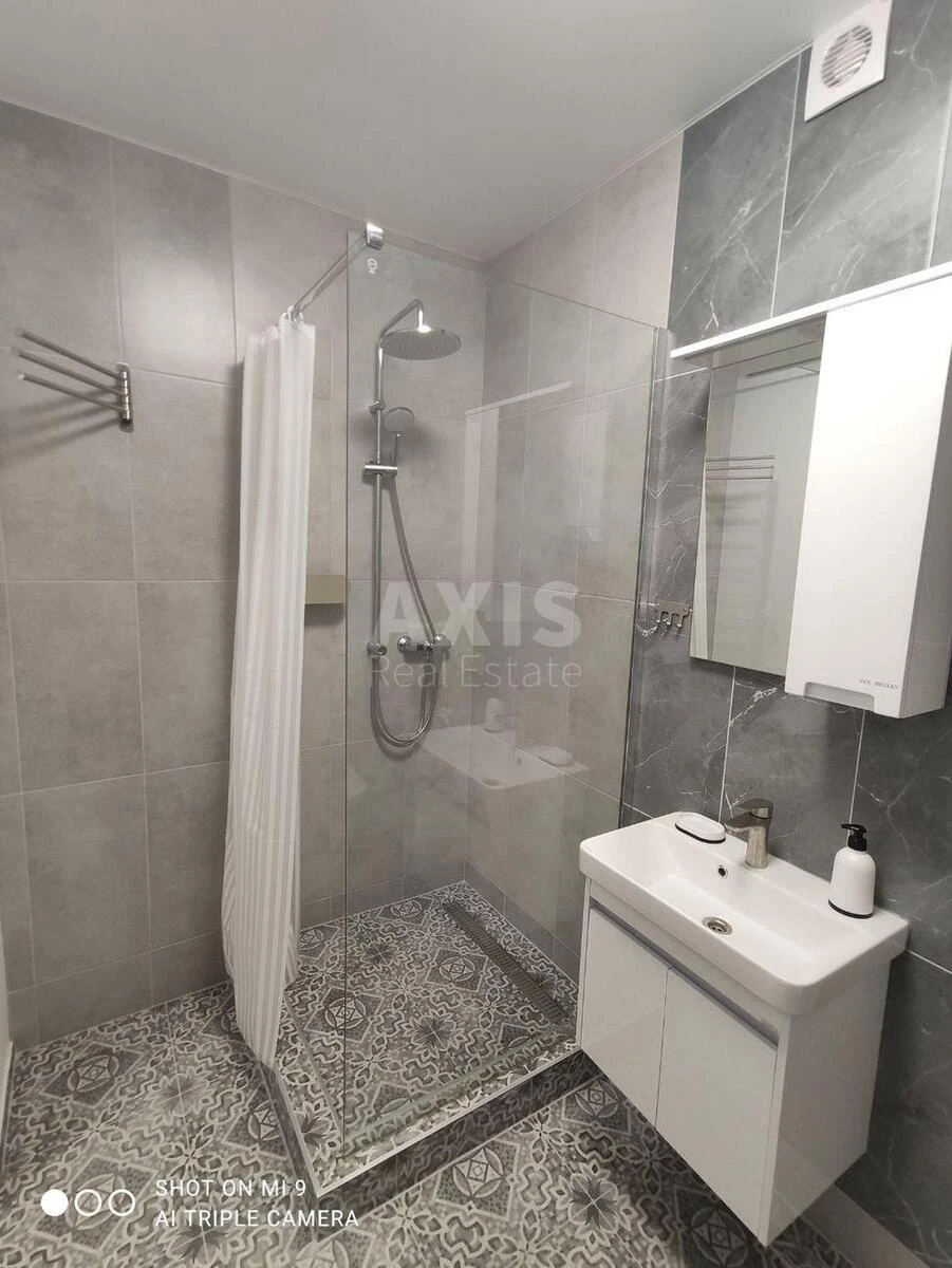 1k apartment vul. Metrologichna 25А708385