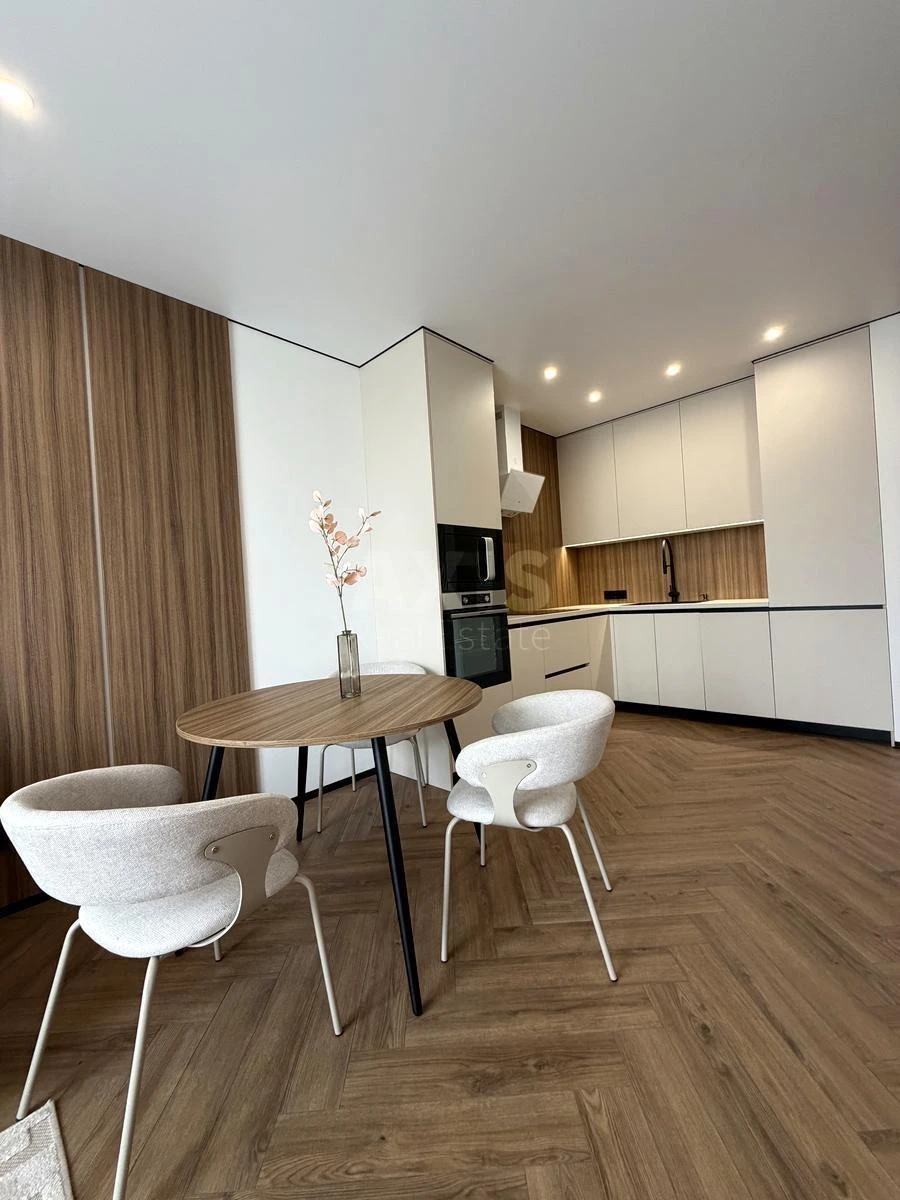 1k apartment nab. Dniprovs'ka 15К694076