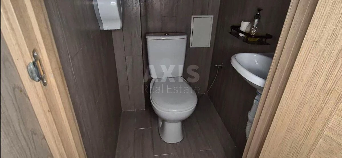 Trade object vul. Rustaveli Shota 15Б, 122m2666658